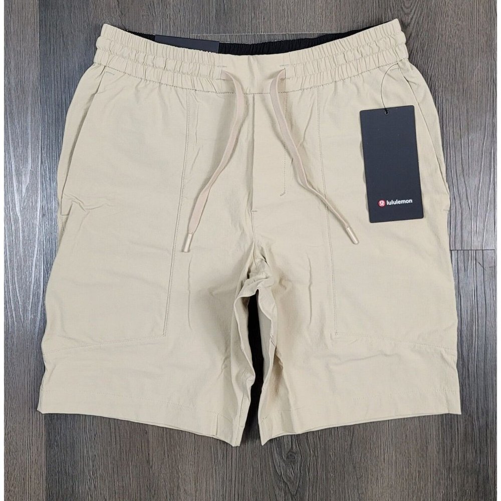 NEW Lululemon Bowline 8" Shorts Men's Size Small Ripstop Adjustable Stretch